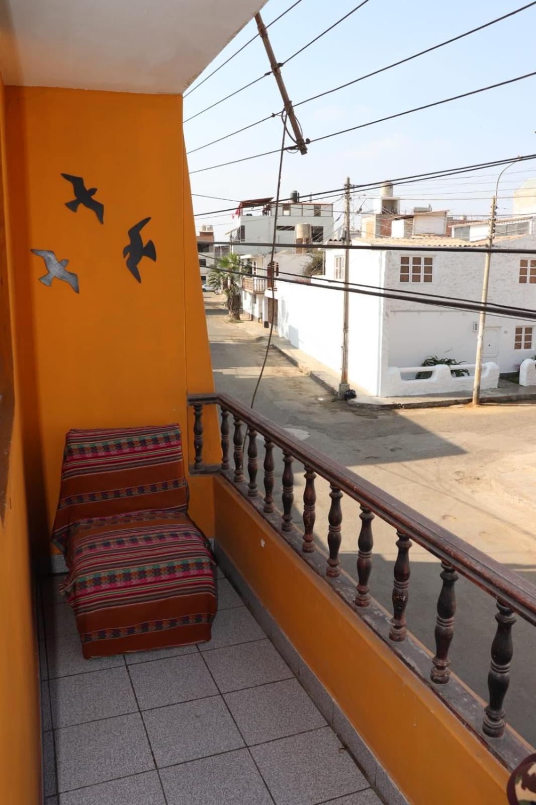 Yellow House Huanchaco Bagian luar foto